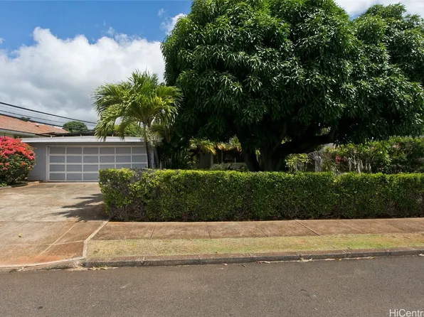 4216 Amau St, Honolulu, HI 96816