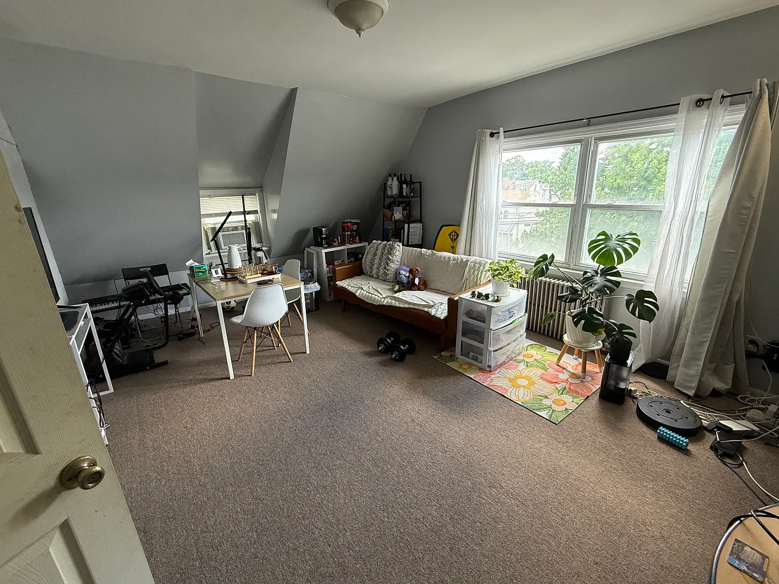 1 bed, 1150 sqft, $1,750 — Photo 4