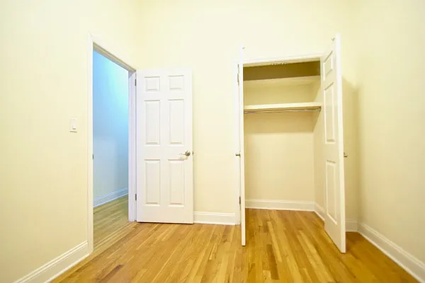 Rented by Sovereign Associates | media 13