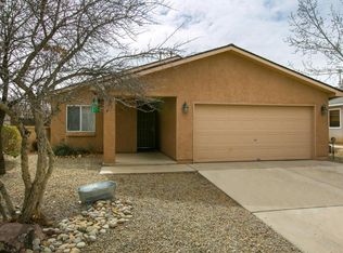 920 Tiffin Meadows Dr NE, Rio Rancho, NM 87144
