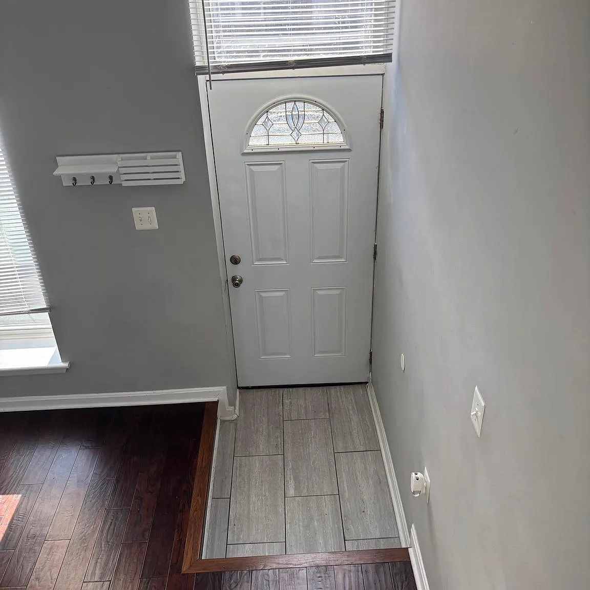 3 bed, $1,600 — Photo 2