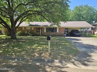 6 Woodville Dr, Natchez, MS 39120