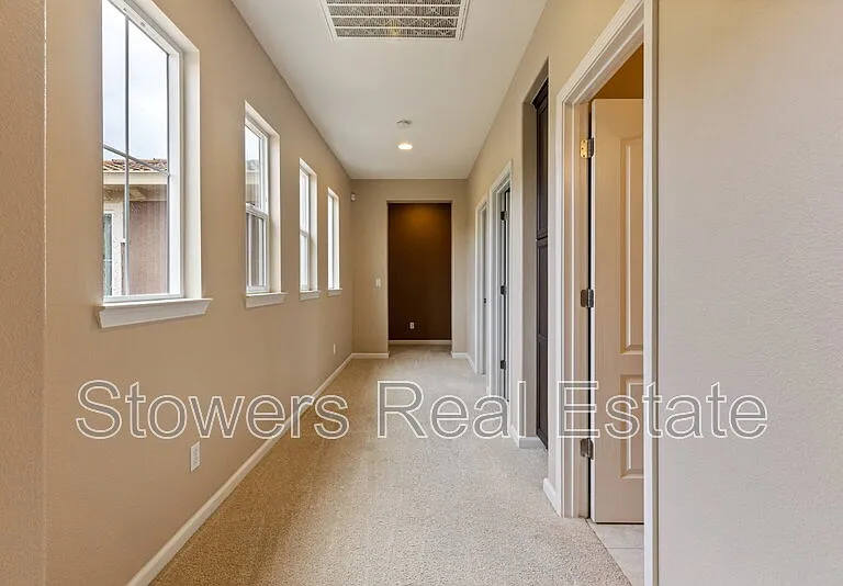 2512 Piccadilly Cir — Photo 28