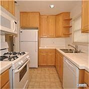 2nd image of 3076 Maine Ave