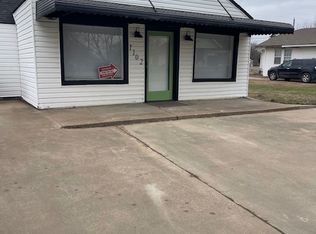 1102 N Oklahoma Ave, Okmulgee, OK 74447