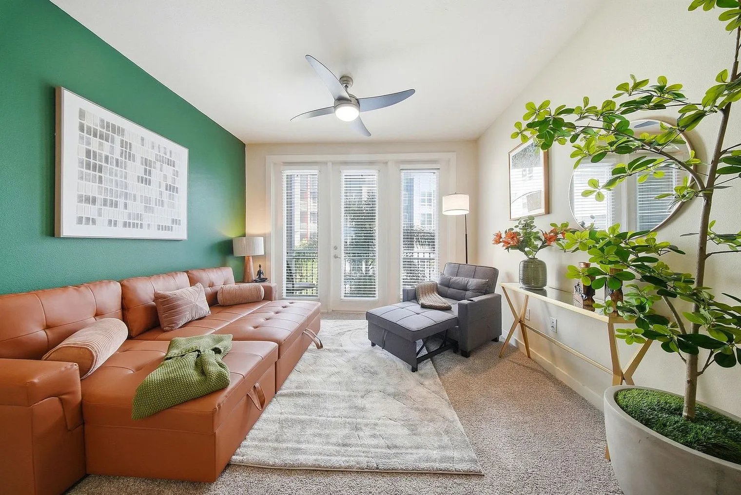 2 bed, 2.0 bath, 1097 sqft, $5,122 — Photo 4