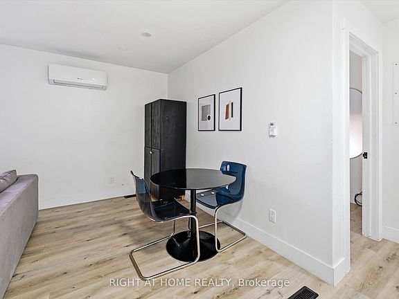 3rd image of 13 Westinghouse Ave #5