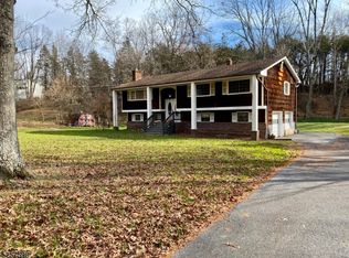 180 Stillwater Rd, Hardwick, NJ 07825