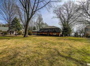 144 E Hazel Dell, Springfield, IL 62712