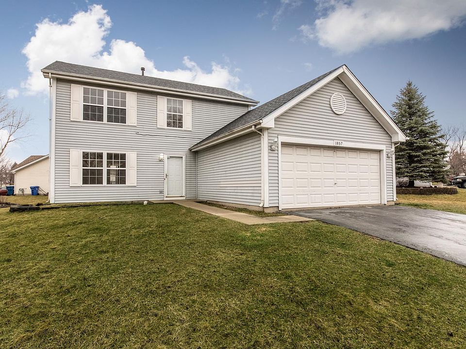 1st image of 1857 Cambridge Dr