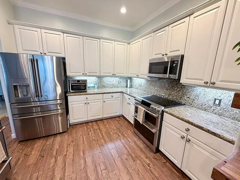 9546 Lantern Bay Cir — Photo 16