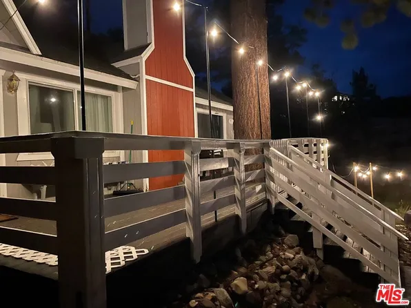 2337 Lookout Dr, Arrowbear Lake, CA 92382