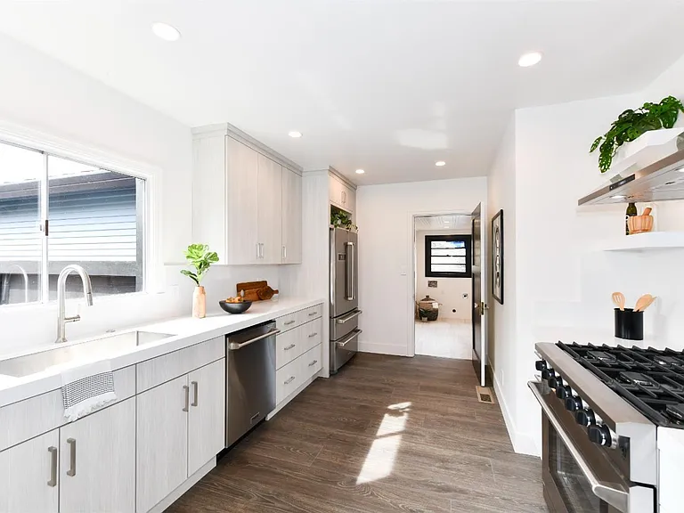 1509 Banks Ave — Photo 20