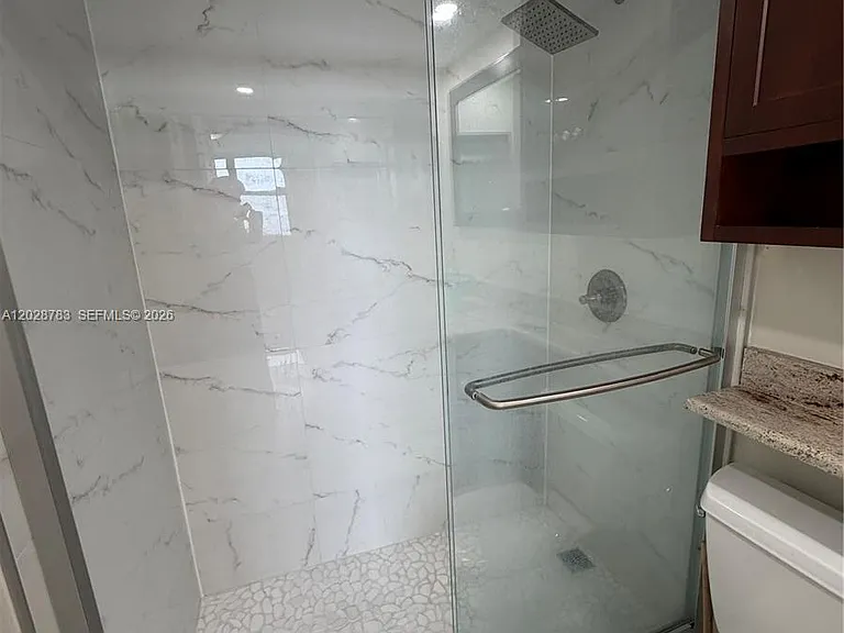 770 Claughton Island Dr #704 — Photo 12