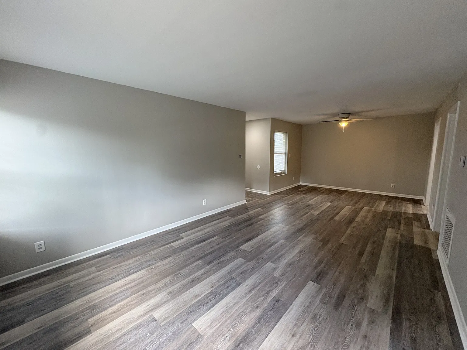 2 bed, 2.0 bath, 950 sqft, $1,195 — Photo 3
