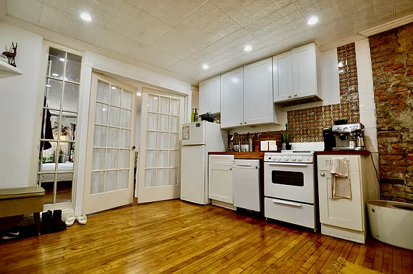 Rented by Owner | media 22