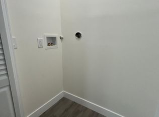 22 Tichenor Ter FLOOR 3, Irvington, NJ 07111