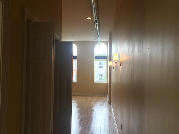 3rd image of 1507 E Moyamensing Ave #C