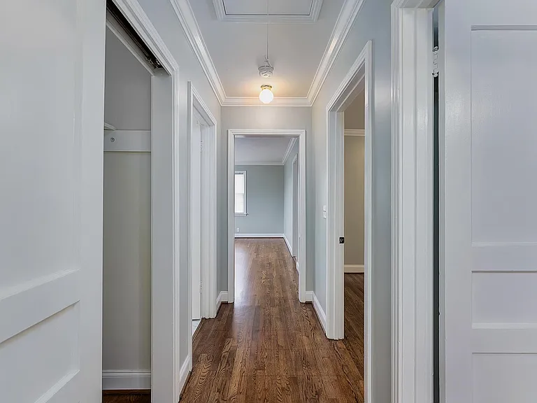 3707 Hewlett Dr — Photo 3