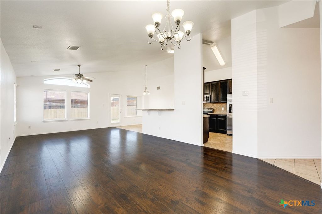 5508 Holly Oak Ln, Killeen, TX - View 4