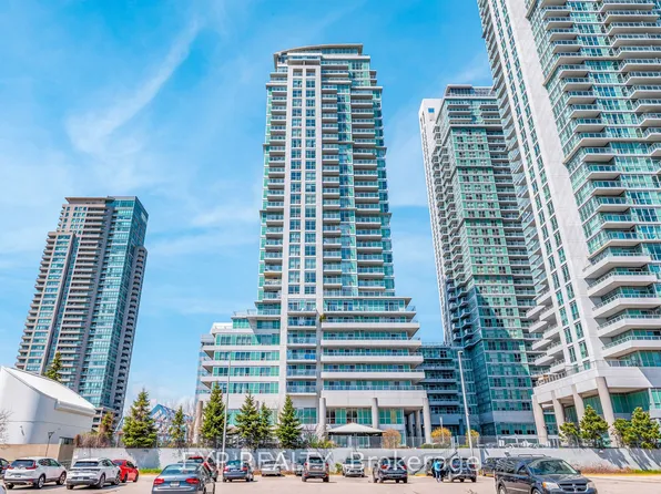 60 Town Centre Ct Unit 407, Toronto, ON M1P 0B1