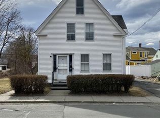 40 Pleasant St, Greenfield, MA 01301