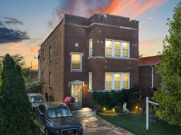 12824 S Marquette Ave, Chicago, IL 60633