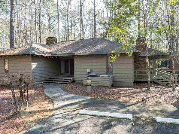 1461 Meadow Creek Cir, Pine Mountain, GA 31822