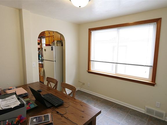 5th image of 620 Cochrane Street #2