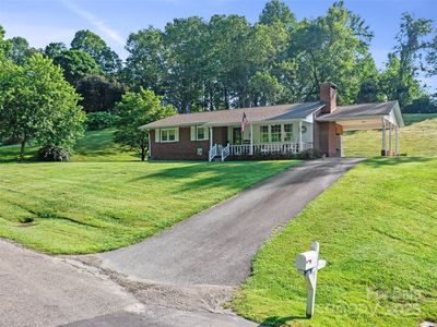 96 W Mountain Rd, Spruce Pine, NC, 28777