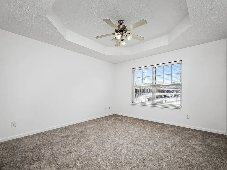 340 Stewarts Landing Cir — Photo 21