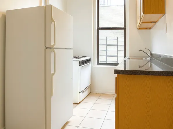 150 Haven Avenue image 11 of 16