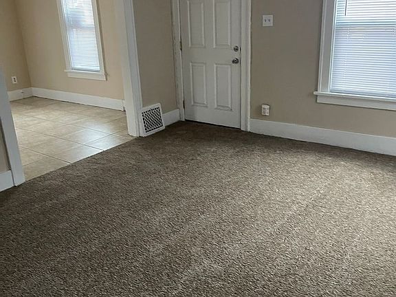 3rd image of 729 S 28th St