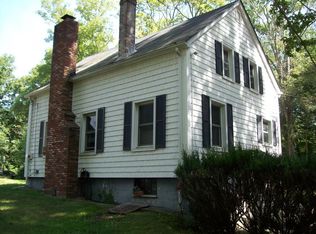 39 Winthrop St, Rehoboth, MA 02769