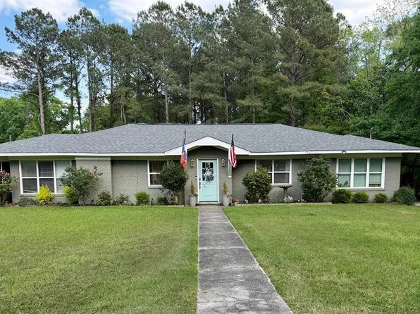 16 Spring Road Ext, Laurel, MS 39443