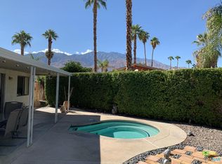 910 Arroyo Vista Dr, Palm Springs, CA 92264