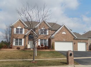 30W046 Whitney Rd, West Chicago, IL 60185