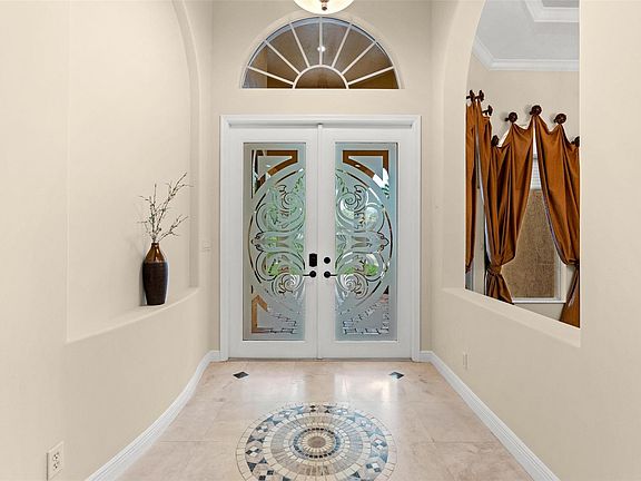 5th image of 5863 NW 91st Avenue