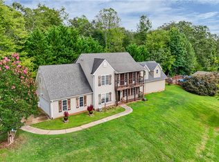 331 Griggs Rd, Six Mile, SC 29682