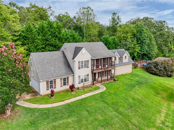 331 Griggs Rd, Six Mile, SC 29682