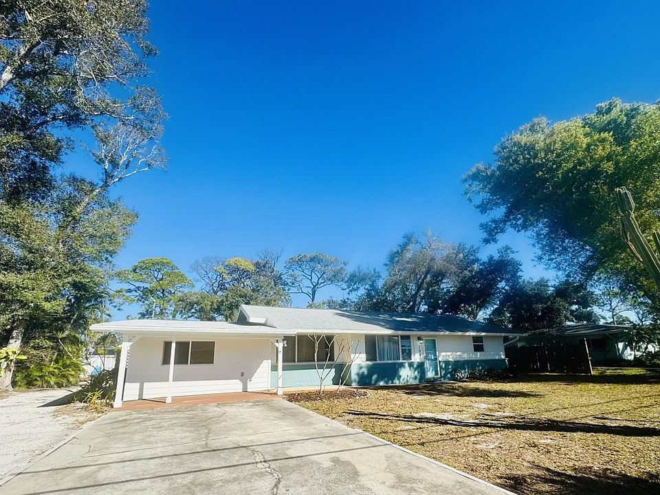 1st image of 208 Myrtle Ave