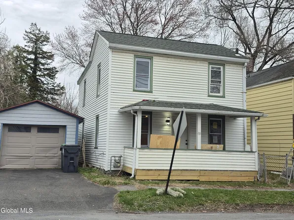 131 W Bridge Street, Saugerties, NY 12477