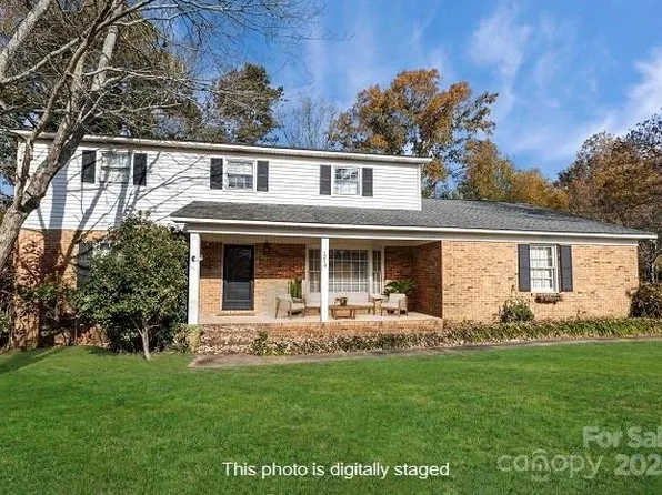 1214 Hawthorne Rd, Lancaster, SC 29720