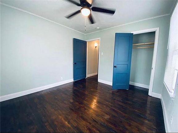 2nd image of 2317 Rose St