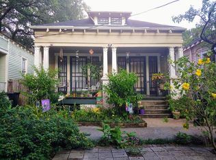1335 Burdette St, New Orleans, LA 70118