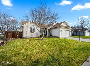 7664 N Winter View Dr, Coeur D Alene, ID 83815