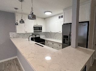 11669 Chenault St, Los Angeles, CA 90049