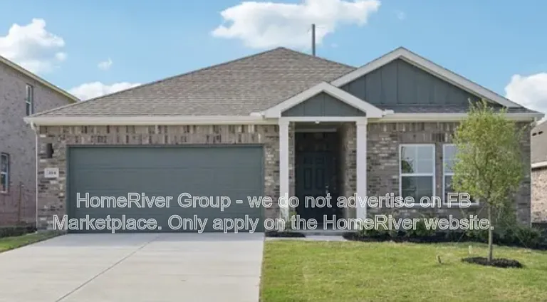 454 Suffolk Dr — Photo 1