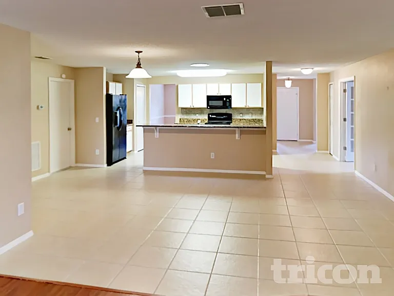 1078 Woodson Hammock Cir — Photo 4