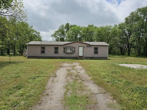 337 W 2nd Ave, Norwich, KS 67118